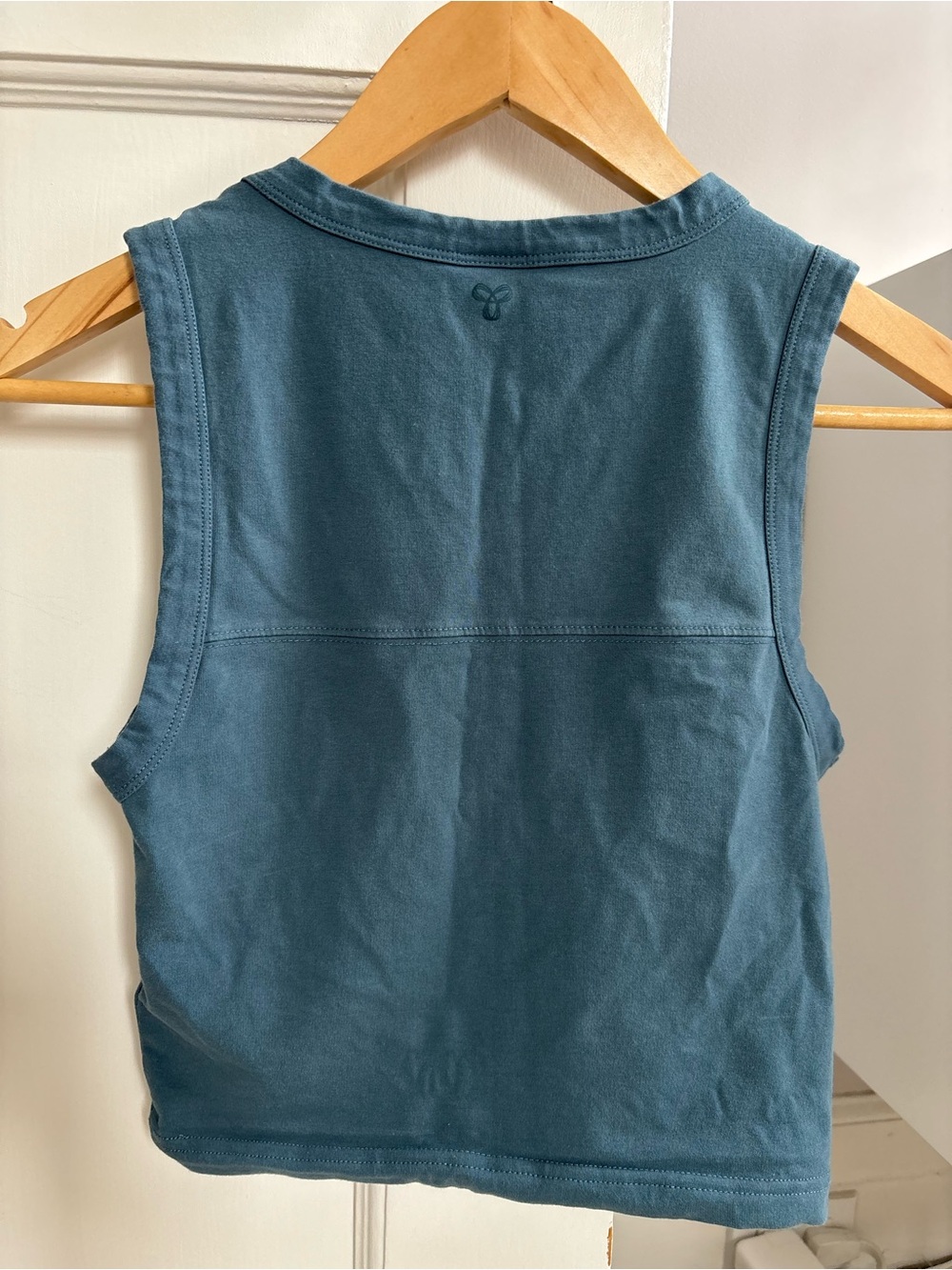 TNA Colorblock V-Neck Tank - Teal & Mint - Picture 4 of 4